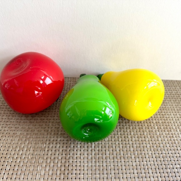 Set of 3 Hand Blown Glass Fruit Murano Style Glass Fruit Tomato, Lemon, & Lime - Picture 10 of 12